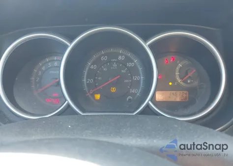 2010 Nissan Versa 1.8S z USA, uszkodzony, nr VIN 3N1BC1AP5AL376993